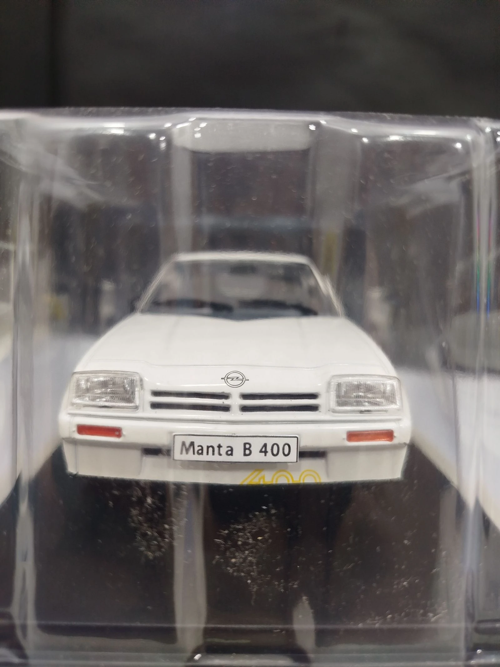 Opel Manta B 400 1981 Ixo Hachette 1/24 – photo 4